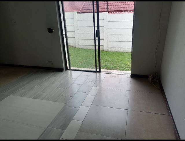 1 bed property to rent in WINCHESTER HILLS